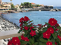 Longobardo Beach outside