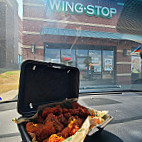 Wingstop outside