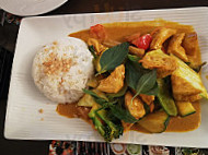 Saigon Deli Gmbh food