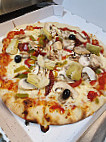 Pizza Prem's food