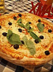Pizzeria Isola Tavolara food