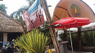El Guayabo restaurante outside
