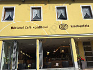 Bäckerei Konditorei Café Krachenfels outside