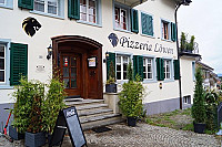 Hotel Pizzeria Landgasthaus Lowen outside