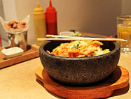 Bimbimbap food