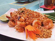 Thai 4 You Karaoke food