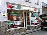 Pizzeria Grand Italia outside