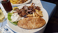 Taverne Pirgos food