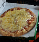 Pizza Burgwald food