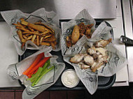 Wingstop food