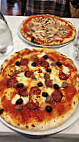 Pizza Gabriel / Pizzaria Toscania City food