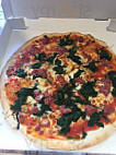 Pizza bei Cesare food