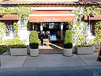 Cafe Panis outside