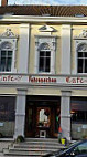 Cafe Fahrenschon outside