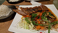 Le & Vi Asian Street Kitchen food
