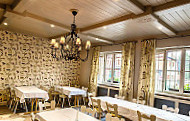 Adria Restaurant inside