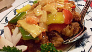 China Restaurant Golden Town food
