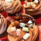 Cherie cupcakes food