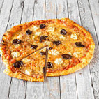 Pizza Bari Les Milles food