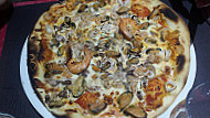 Pizzeria La Parma food