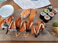 Sumo Sushi More food