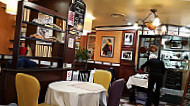 Bistrot du Boucher inside