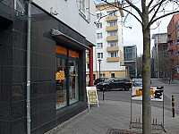 Cafe Lueder outside
