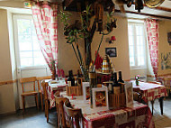 Chez Vignau food