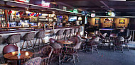 Peddler's Pub inside