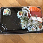 Yapan Sushi food