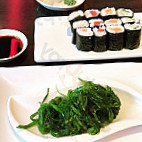 OZAKI Sushi et Grill food