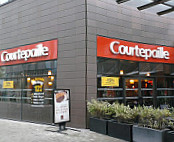 Courtepaille outside