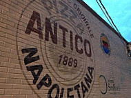 Antico Pizza Napoletana inside