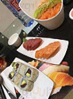 Cosy Sushis food