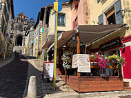 L'auberge Des Tables Puy En Velay food