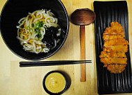 Niji Sushi & Noodle Bar food