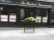 Le Bistrot Gourmand outside