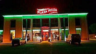 Plaza Pizza A Orange outside