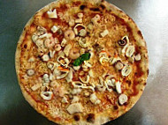 Lino's Pizzeria Pizza food