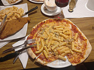 Pizzeria Incontro food