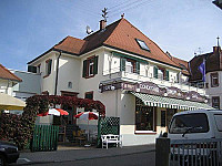 Café Erdmann outside