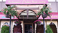 Rajdoot Restaurant inside