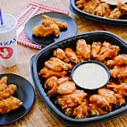 Zaxby's Chicken Fingers Buffalo Wings food