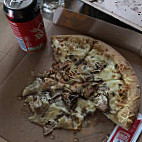 Domino's Pizza Mouvaux food