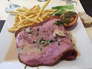 Le Relais Maconnais food