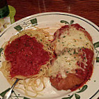 Olive Garden food