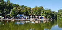 Cafe Gans am Wasser outside