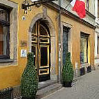 petit frank - Ihr franzosisches Restaurant in Dresden-Pieschen inside