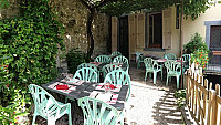 Restaurant Relais du Comte Vert inside