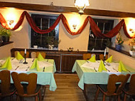 Restaurant Mediterran inside